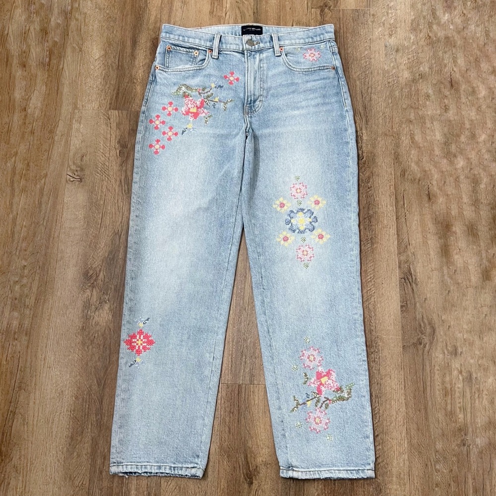 Lucky Brand Boy Mid Rise Relaxed Straight Embroidered Floral Jeans Light Wash 8 - Picture 4 of 11